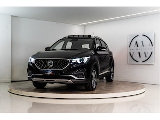 MG ZS EV Luxury 45 kWh 143PK | Panoramadak | Keyless | Elektr. Stoelen | VOL! Garantie