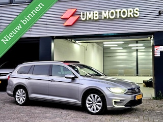 Volkswagen Passat Variant 1.4 TSI GTE Highline Pano Keyless