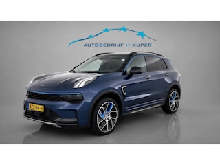 Lynk & Co 01 1.5 | Trekhaak | Pano | Adap. Cruise | 360 Camera | Apple CarPlay/Android Auto |