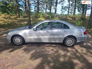 Mercedes-Benz E-klasse 240 Elegance 16 jaar de zelfde eigenaar