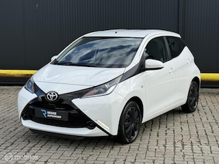 Toyota Aygo 1.0 VVT-i x-play AIRCO | BLUETOOTH | TOPSTAAT |