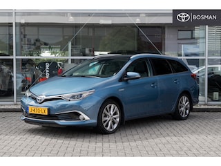 Toyota Auris Touring Sports 1.8 Hybrid Executive