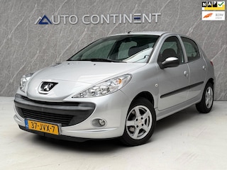 Peugeot 206 1.4 XS / NAP / APK / Nwe Distr. Riem