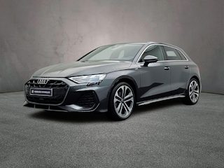 Audi A3 Sportback 30 TFSI 110PK S edition | Trekhaak | Led | Adaptive-Cruise | Achteruitrijcamera | Privacy-Glass | All-Season | Smartphone-Interface |