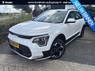 Kia Niro DynamicLine 64.8 kWh Eerste eigenaar, Volledig dealer onderhouden, Afneembare trekhaak, Zeer nette auto!