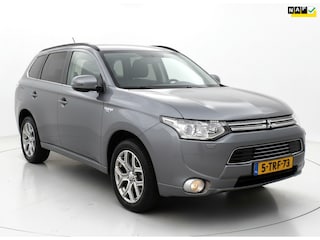 Mitsubishi Outlander 2.0 PHEV Instyle Pano-Navi-Leer
