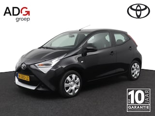 Toyota Aygo 1.0 VVT-i x-play | Parkeercamera | Groot mediascherm | Apple Carplay Android Auto |