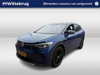 Volkswagen ID.4 First 77 kWh / SOH 95%/ AUTOMAAT/ TREKHAAK/ PARK. SENSOREN V+A/ CAMERA/ STOELVERWARMING/ DIGITAL DASH/ NAVI/ CLIMA