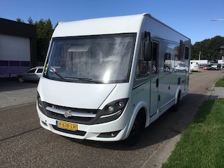 Bürstner T-690 Buerstner LYSEO 690G AUTOMAAT