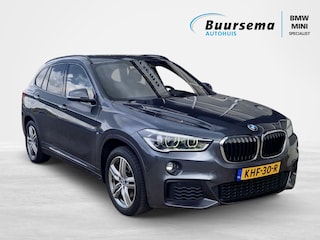 BMW X1 sDrive18i High Exec * Zwart Sportlederen interieur * M-Sportpakket * Navigatie *