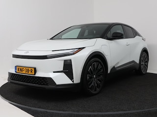 Toyota C-HR Executive AWD 77 kWh | Navigatie | PDC | Demo Sander niet adverteren