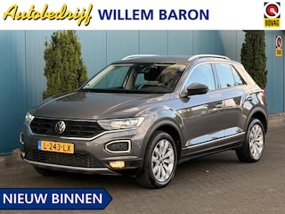 Volkswagen T-Roc 1.5 TSI Sport CARPLAY | ADAPT.CRUISE | DIGI.DASHB | PDC | NAV | LED | PDC | LMV'17