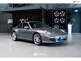 Porsche 911 997 3.8 Carrera 4S Coupé (2009) 1e lak, volledige oh-historie, Sport Chrono, spoorverbreders, schuifdak