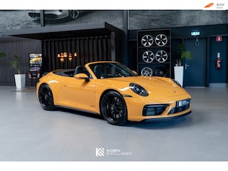 Porsche 911 Cabrio 992 3.0 Carrera GTS (2022, NL) PTS Bahama yellow, lift, Sport Design.