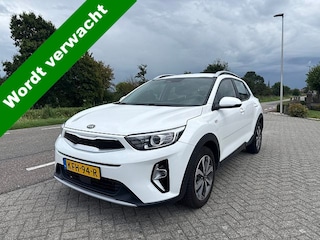 Kia Stonic 1.0 T-GDi MHEV DynamicLine Automaat, Navi, Camera, LM Velgen