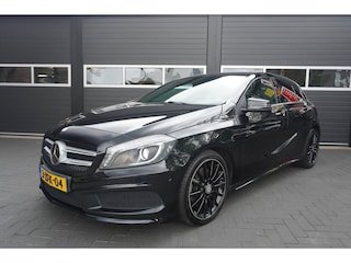 Mercedes-Benz A-klasse 250 Ambition AMG styling/Aut/Cruise/Park.sensoren/Navi/Airco