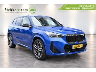 BMW iX1 xDrive30 67 kWh M-Sport pakket | Premium Pack | All-in prijs incl. 12 mnd BOVAG garantie | Aviloo Accutest