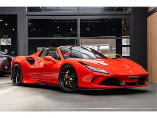 Ferrari F8 Lift Matte Carbon Rosso Scuderia Tricolore Carbon Seat 3.9 V8 HELE