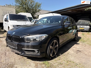 BMW 116i Sport - airco - stoelverwarming