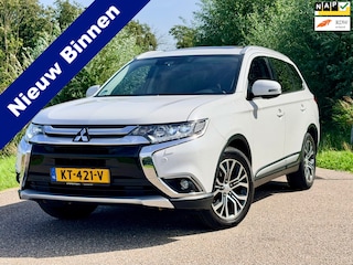 Mitsubishi Outlander 2.0 Instyle+ 4WD Leder Clima Schuifdak 7PERS Stoelverwarming 360Camera Trekhaak NAP