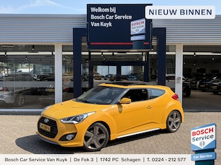 Hyundai Veloster 1.6 T-GDI i-Catcher / Uniek! / 220PK! 320NM! / Dealer-Onderhouden! / NL-Auto / Open-Panodak / Vol-Leder / Stoelverwarming / Cruise-Control / Binnenkort meer Beschikbaar! / Foto's Volgen! / Bel of Mail voor afspraak! / Enige Nederlands geleverde turbo van Nederland / Enige gele in Nederland / ENZ.