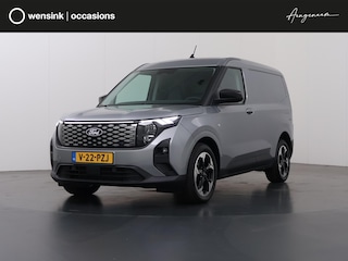 Ford Transit Courier E-Transit LIMITED | 44 kWh | ADAPTIVE CRUISE | LM VELGEN | 2-ZITS | TREKHAAK | NAVIGATIE | PARKEERCAMERA |
