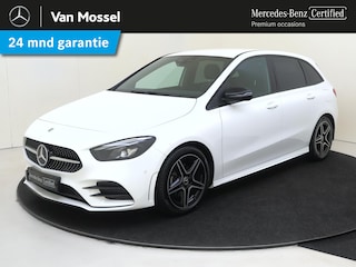 Mercedes-Benz B-klasse 180 Business Solution AMG Parkeercamera / Nightpakket / Sfeerverlichting / Stoelverwarming /