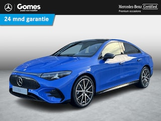 Mercedes-Benz CLA 250+ Launch Edition | AMG Line | Night Pakket | Panoramadak | DISTRONIC Afstandsassistent | Dodehoekassistent | MULTIBEAM LED Koplampen | Elektrisch Verstelbare Stoelen + Memory | Stoelverwarming | Sfeerverlichting | THERMOTRONIC Klimaatregeling | Apple CarPlay | Android Auto | Achteruitrijcamera | Parkeersensoren