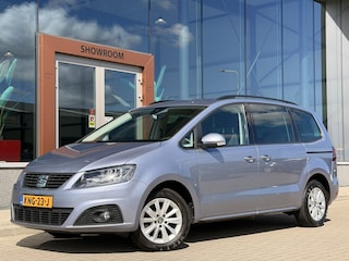 Seat Alhambra 1.4 TSI Style | Elek. Trekhaak | Cruise | Achteruitrijcamera | Stoelverwarming | 7 Persoons |