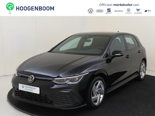 Volkswagen Golf 1.4 eHybrid GTE | SoH 97% | Adaptieve cruise control | Lane assist | Parkeersensoren voor en achter | Navigatie | Carplay | Sfeerverlichting | 3-zone airco |