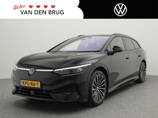 Volkswagen ID.7 Tourer Limited Edition Plus 86 kWh | SOH 100% | Panoramadak | 20 inch lichtmetalen wielen | Adaptive cruise control | Wegklapbare trekhaak |