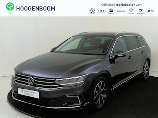 Volkswagen Passat Variant 1.4 TSI PHEV GTE Business | SoH 92% | Achteruitrijcamera | ErgoActive stoelen | Adaptieve cruise control | Lane assist | Stoel- en stuurwielverwarming | Navigatie | Elektrische kofferklep |