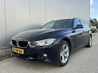 BMW 3-serie Touring 320i High Exe. Bomvol/ zeer nette auto