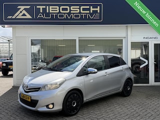 Toyota Yaris 1.0 VVT-i Trend Camera LED Achterl. Bleutooth