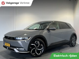 Hyundai Ioniq 5 Connect+ 73kWh Afn. Trekhaak | Navigatie/Android/Apple Carplay | LM Velgen 19" | Voorstoelen Verwarmd | Cruise Control Adaptief | Lederen Bekleding | Warmtepomp | Airco |
