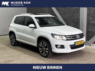Volkswagen Tiguan 1.4 TSI R-Line Edition | Panoramadak | Stoelverwarming | R-Line | 19 Inch | Xenon | Park Assist | Navigatie | Getint Glas