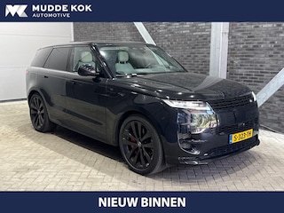 Land Rover Range Rover Sport 3.0 P510e First Edition | Luchtvering | Panoramadak | Achterasbesturing | Koelbox | 360° Camera | Massage + Ventilatiestoelen | 23 Inch