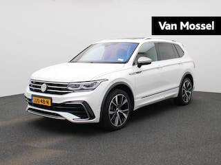 Volkswagen Tiguan 2.0 TSI 4Motion Highline 7p. | Automaat | Apple Carplay / Android Auto | Panoramadak | Head-up Display | Stoelverwarming / Stoelventilatie | Achteruitrijcamera | Parkeersensoren | Trekhaak |