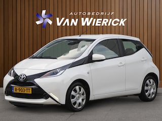 Toyota Aygo 1.0 VVT-i x-play 5-Deurs Automaat | Camera | Carplay | Airco | Zuinig!