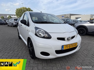 Toyota Aygo 1.0-12V Now,Airco,5drs,NAP,2de eigenaar!