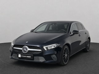 Mercedes-Benz A-klasse 200 | Widescreen | Carplay | Sfeerverlichting | AMG velgen | Camera | Stoelver. | Dealer onderhouden | A200