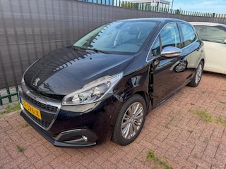 Peugeot 208 1.2 PureTech Blue Lease Active