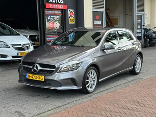 Mercedes-Benz A-klasse 180 Automaat Airco Navi Leer