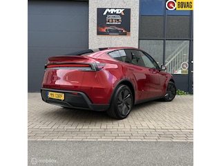 Tesla Model Y Long Range RWD