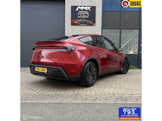 Tesla Model Y Long Range RWD