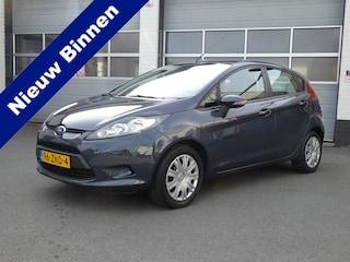 Ford Fiesta 1.25 Champion Airco, elektrische ramen, centrale vergrendeling, enz.