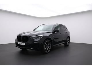 BMW X5 xDrive45e M Sport Pano l Trekhaak | 21" | Luchtvering l Memory