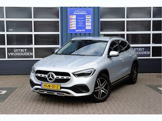 Mercedes-Benz GLA 220 d 4MATIC Progressive Trekhaak Automaat
