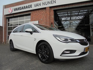 Opel Astra Sports Tourer 1.0 T. 120 Jaar Ed.||ECC||PDC||Trekhaak||