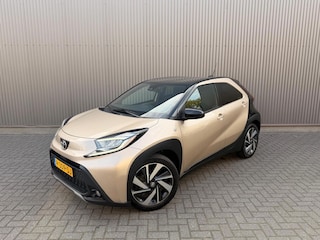 Toyota Aygo 1.0 VVT-i MT Limited Camera|Stoelverwarmin|Apple carplay|Cruise control
